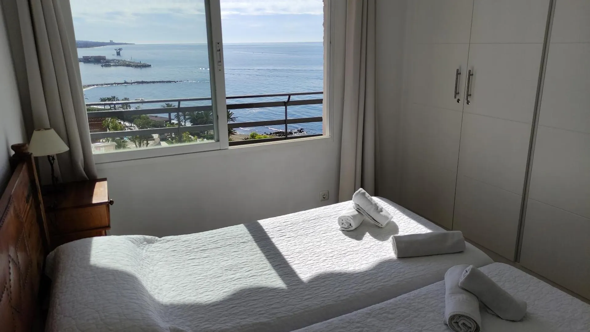 Apartment In Marbella First Line Beach Apto. 10-9