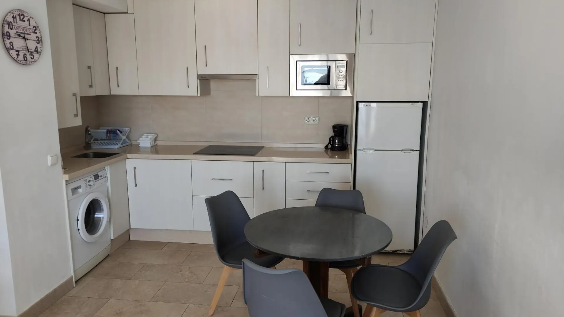 Apartment In Marbella First Line Beach Apto. 10-9