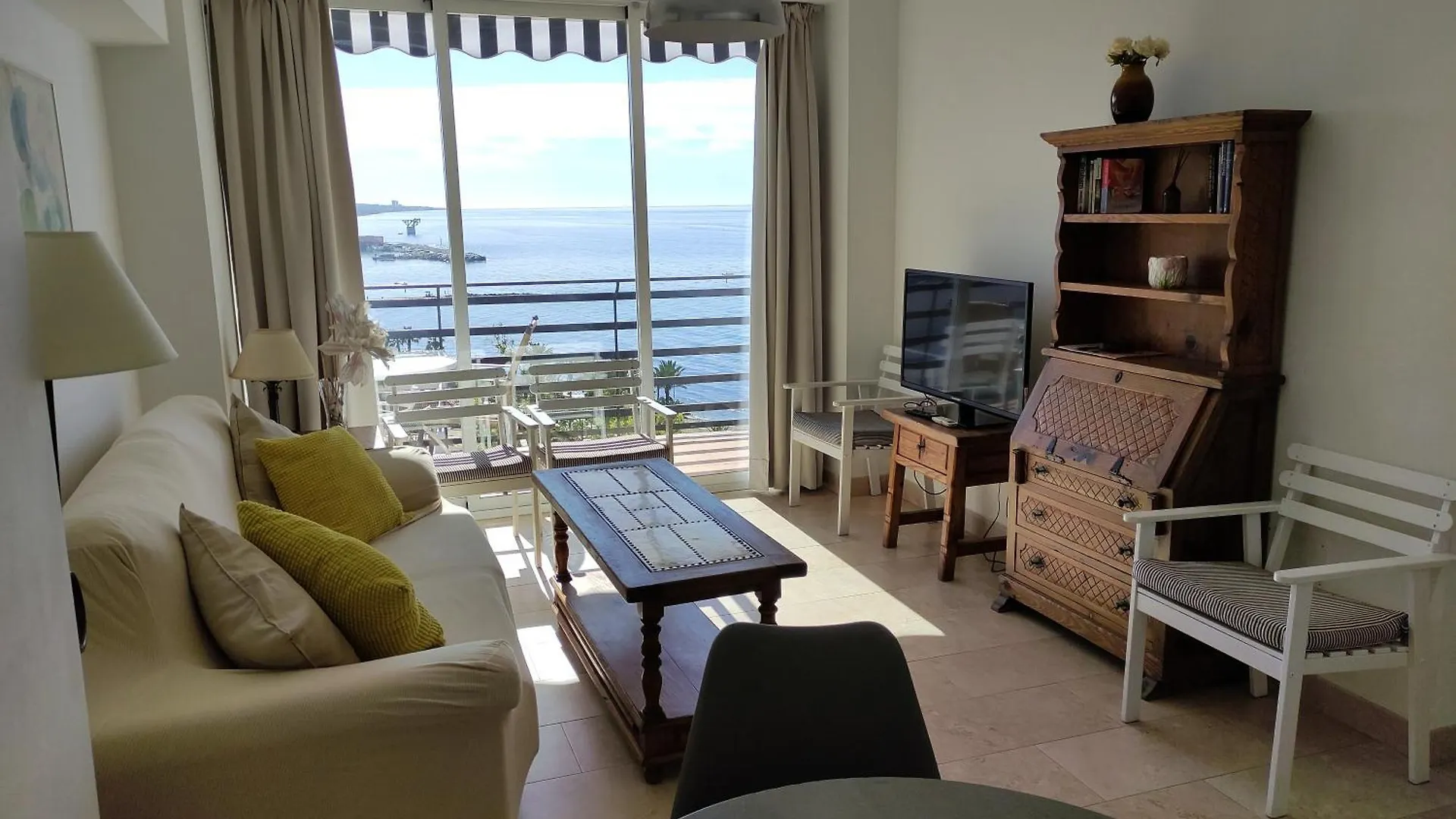 Apartment In Marbella First Line Beach Apto. 10-9 0*,